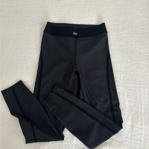 ALO Yoga airlift high waist 7/8 line up leggings